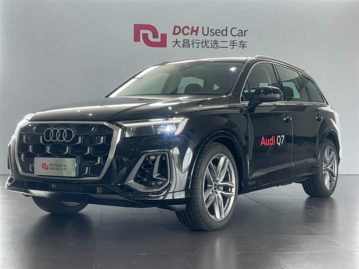 Audi Q7 2025 55 TFSI quattro S line Sport
