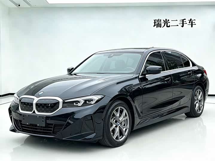 BMW i3 2022 eDrive 35 L