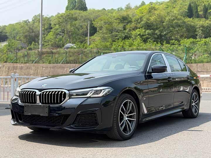BMW 5 Series 2022 facelift 525Li M Sports Package