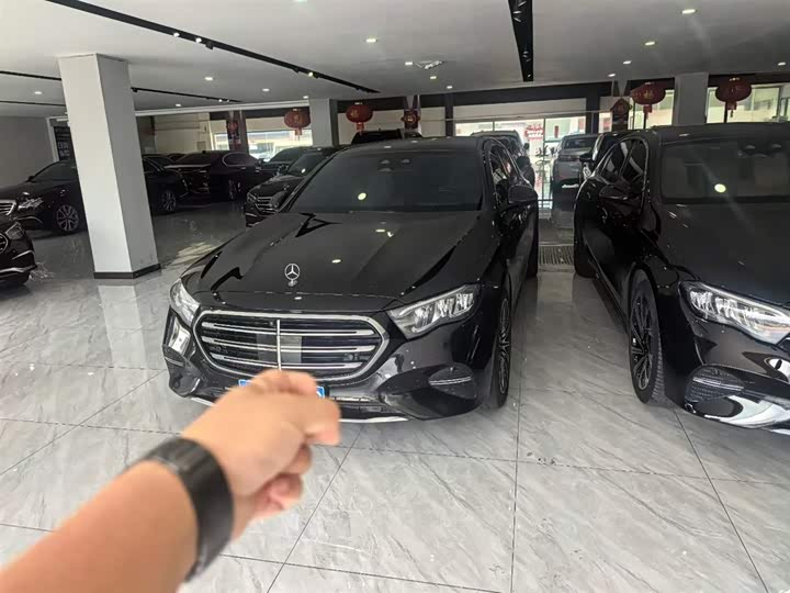 Mercedes-Benz E-Class 2025 E 300 L Luxury Model