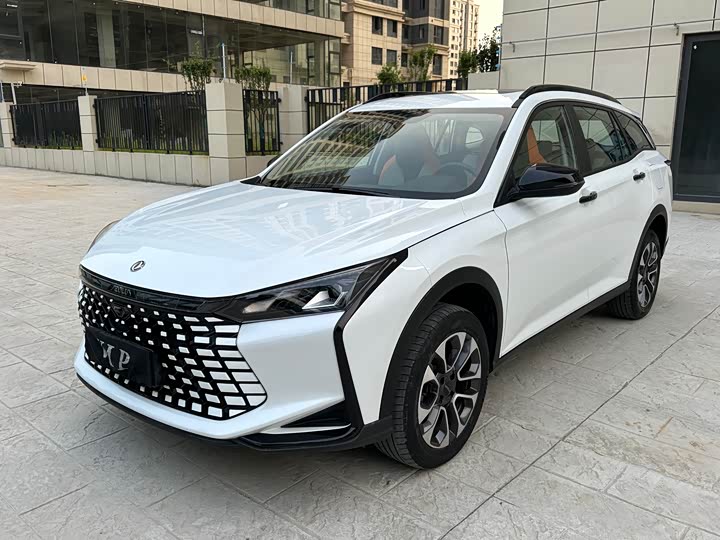 Aeolus Yixuan GS 2023 Mach Edition 1.5L Automatic Wealth Creation Edition