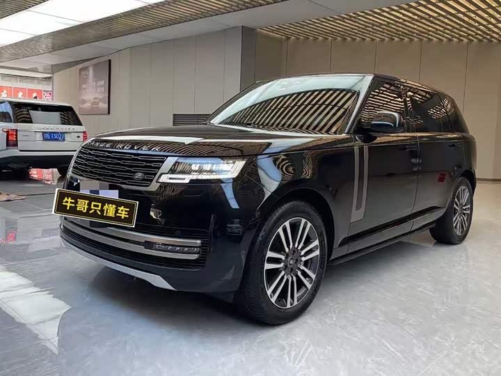Range Rover 2023 3.0 L6 400PS Seven-seater Extended Edition