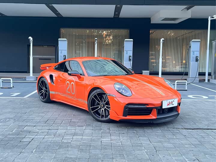 Porsche 911 2021 Turbo S 3.7T Porsche China 20th Anniversary Edition