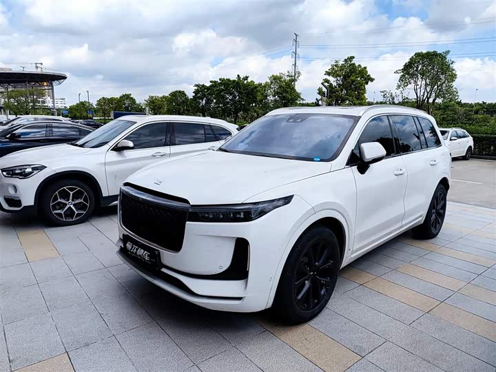 Ideal ONE 2020 extended range 6-seater version