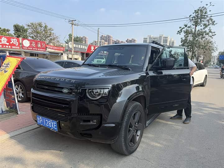 Land Rover Defender 2022 110 P400 X-Dynamic HSE