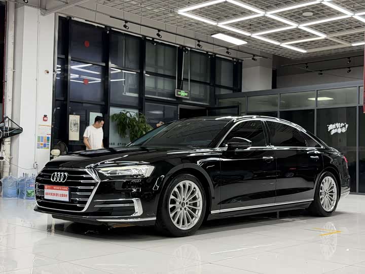Audi A8 2021 A8L 50 TFSI quattro Comfort