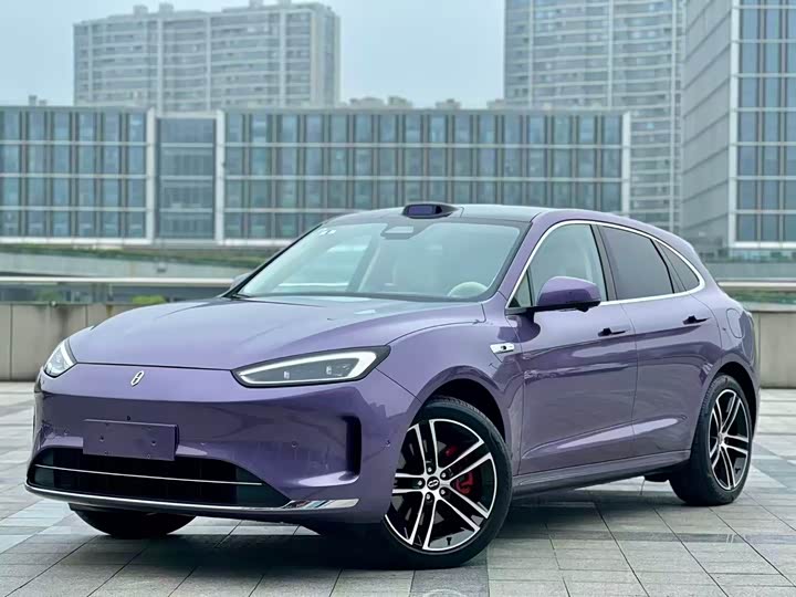 Wenjie M5 2025 extended range Ultra four-wheel drive version