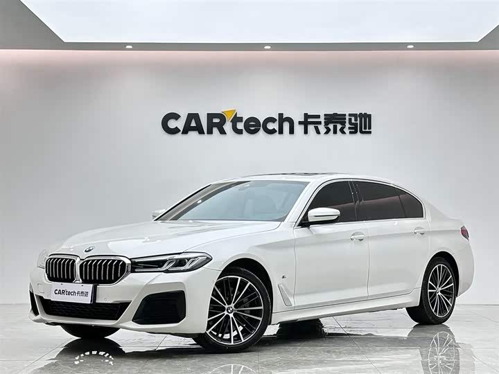 BMW 5 Series 2022 facelift 530Li leading M sports package