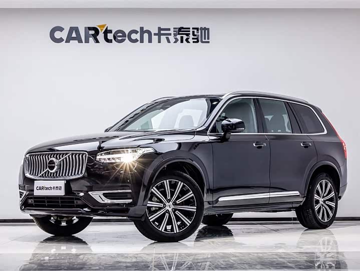 Volvo XC90 2023 B5 Smart Deluxe Edition 7 seats