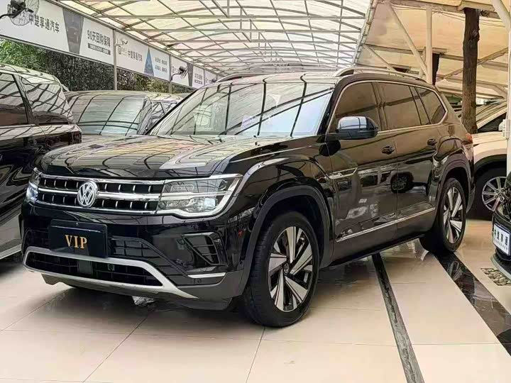 Touron 2023 380TSI four-wheel drive luxury version