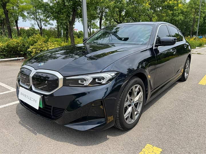 BMW i3 2024 eDrive 35 L