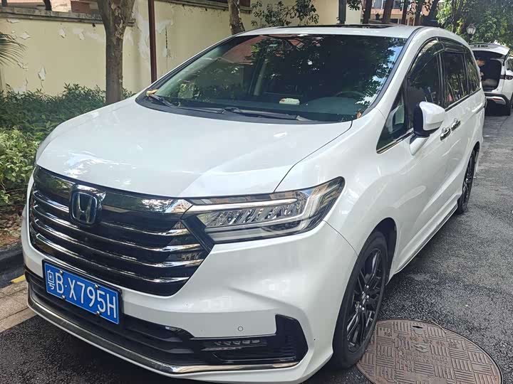 Odyssey 2022 2.0L e:HEV Sharp Supreme Edition