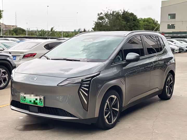 AION Y 2023 Plus 510 Smart Leading Edition