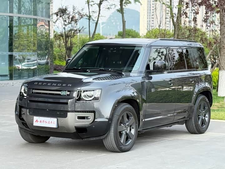 Land Rover Defender 2022 110 P400 X-Dynamic HSE