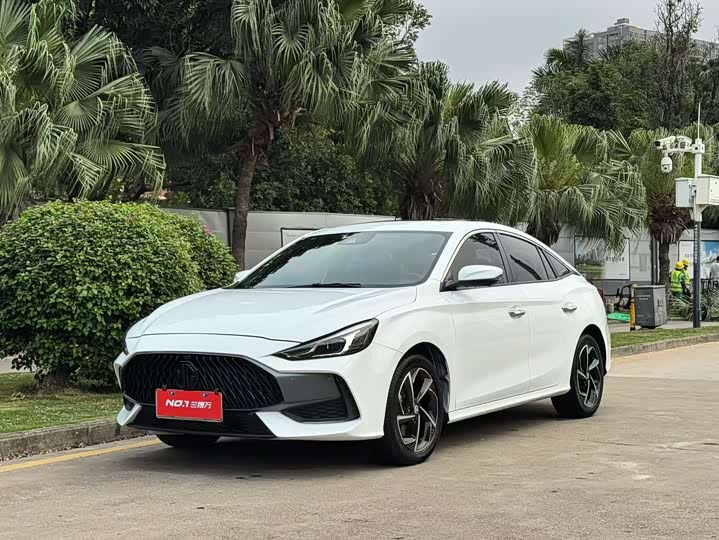 MG5 2021 facelift 300TGI DCT Green Luxury Flagship Edition