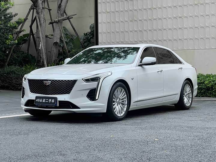 Cadillac CT6 2022 28T luxury model