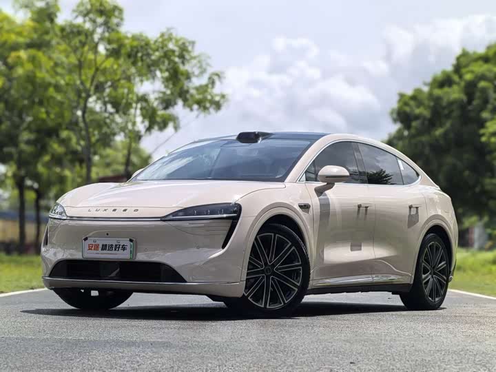Zhijie R7 2025 extended range 251km Max