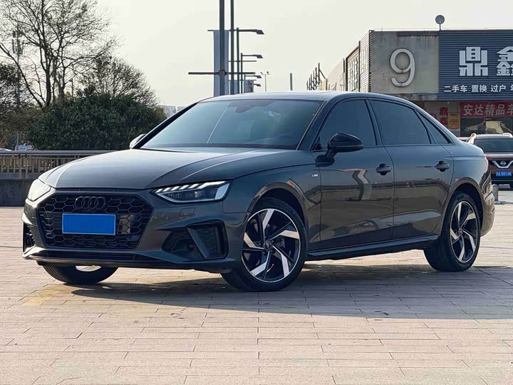 Audi A4L 2023 40 TFSI Bang&Olufsen Starry Night Edition