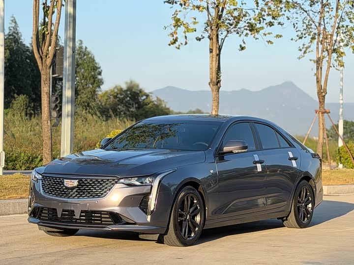 Cadillac CT4 2022 28T Luxury