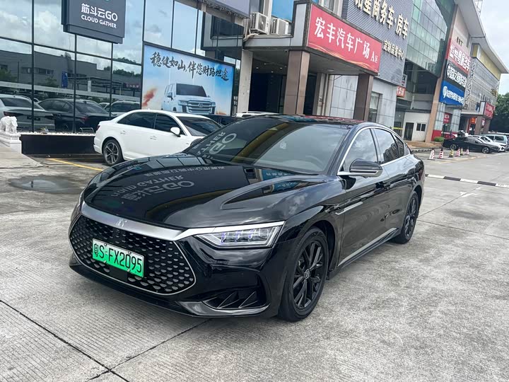 Han 2024 DM-i Honor Edition 121KM Premium Type
