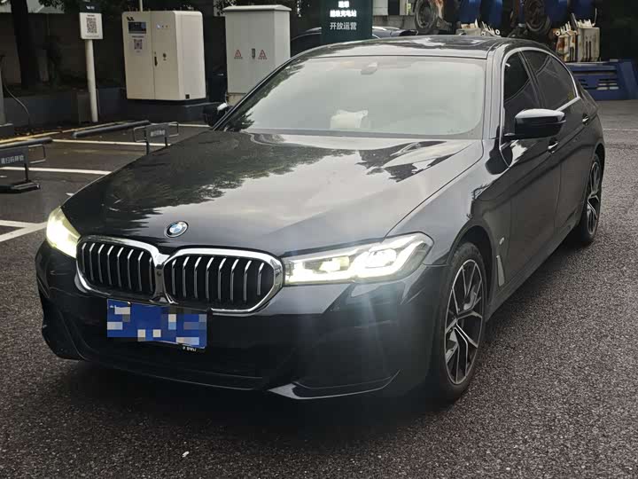 BMW 5 Series 2022 Facelift Three 530Li Exclusive M Sports Package