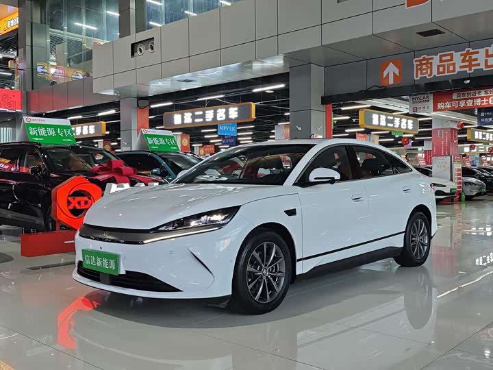 Qin L 2025 EV 545KM transcendent model