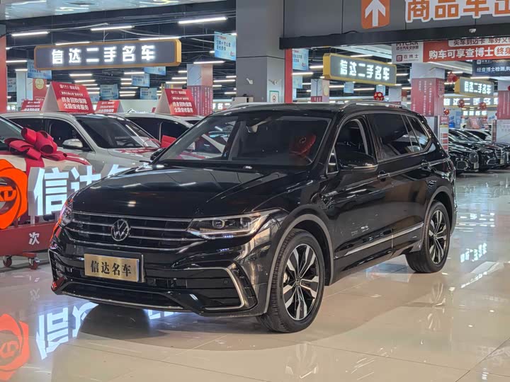 Tiguan L 2022 330TSI automatic two-wheel drive R-Line version