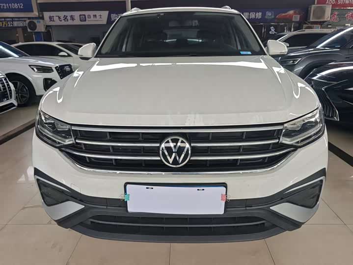 Tiguan L 2023 280TSI automatic two-wheel drive Chaochuang limited edition