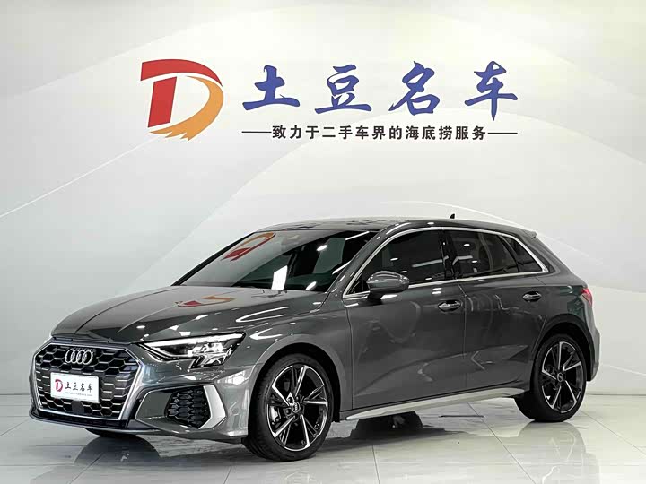Audi A3 2022 Sportback 35 TFSI stylish and sporty