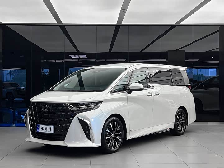 Alphard 2024 2.5L Hybrid Executive Lounge