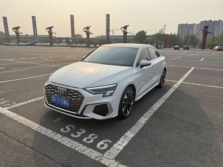 Audi A3 2022 A3L Limousine 35 TFSI Fashion Sport