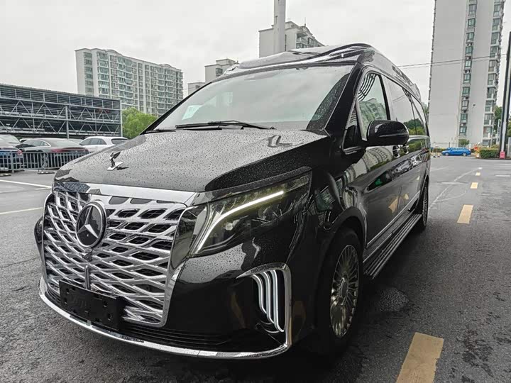 Vito 2023 2.0T Business Edition 7 seats