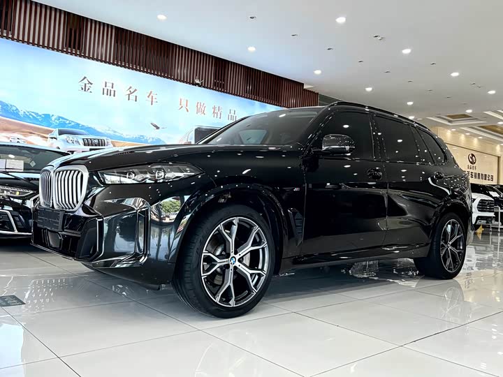BMW X5 2023 xDrive 30Li Exclusive M Sports Night Package