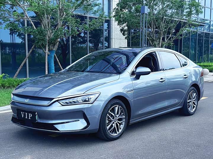 Qin PLUS 2021 EV 500KM luxury model