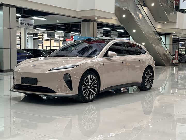 NIO ET5T 2024 model 75kWh Touring