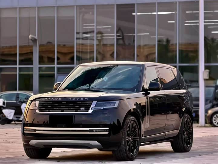 Range Rover 2023 3.0 L6 400PS Seven-seater Extended Edition