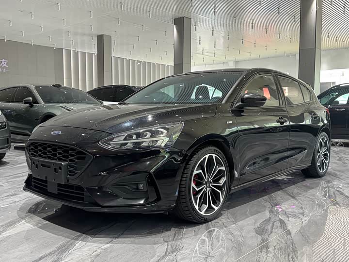 Focus 2021 Hatchback EcoBoost 180 Automatic ST Line