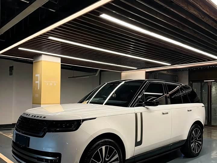 Range Rover 2024 3.0 L6 360PS Grand Edition