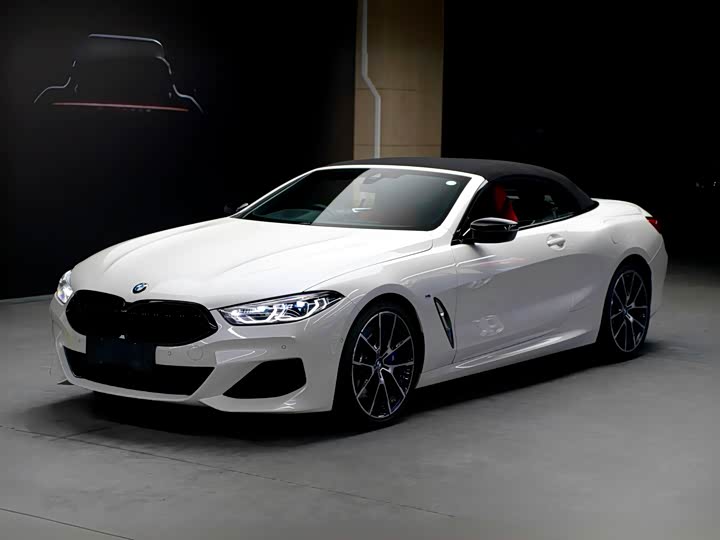 BMW 8 Series 2021 840i Convertible M Sport Package