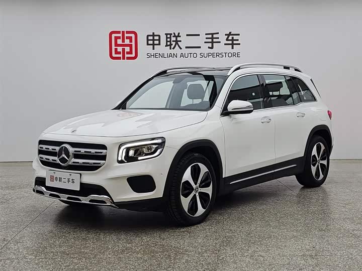 Mercedes-Benz GLB 2023 GLB 220 Fashion Model