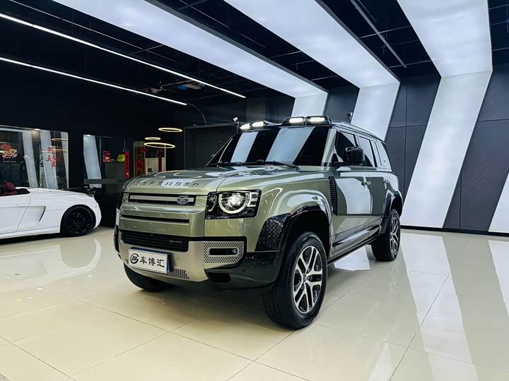 Land Rover Defender 2023 110 3.0T P400 X-Dynamic HSE