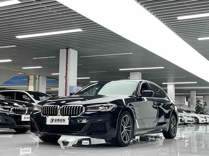 BMW 5 Series New Energy 2022 Model Facelift 2 535Le M Sports Package
