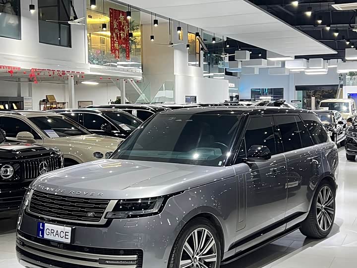 Range Rover 2023 3.0 L6 360PS Grand Edition