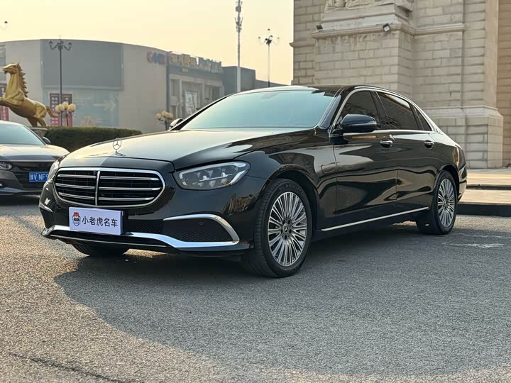 Mercedes-Benz E-Class 2023 E 300 L luxury model