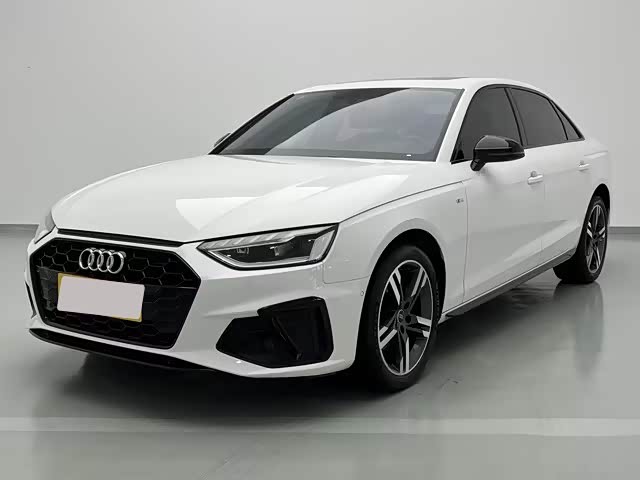Audi A4L 2023 40 TFSI Luxury Dynamic