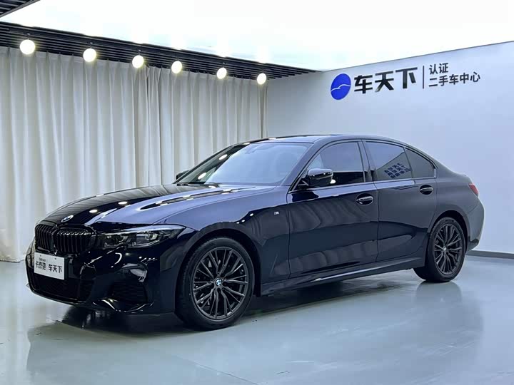 BMW 3 Series 2022 330i M Sports Night Package