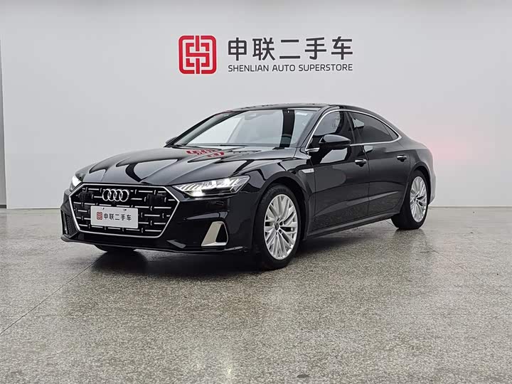Audi A7L 2024 45TFSI S-line Dream Building Liquid Crystal Package