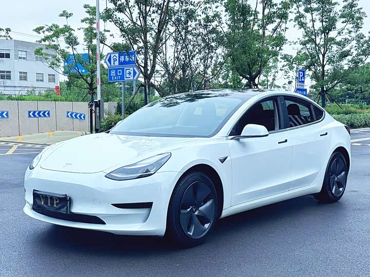 Model 3 2020 facelift standard range rear-wheel drive upgraded version