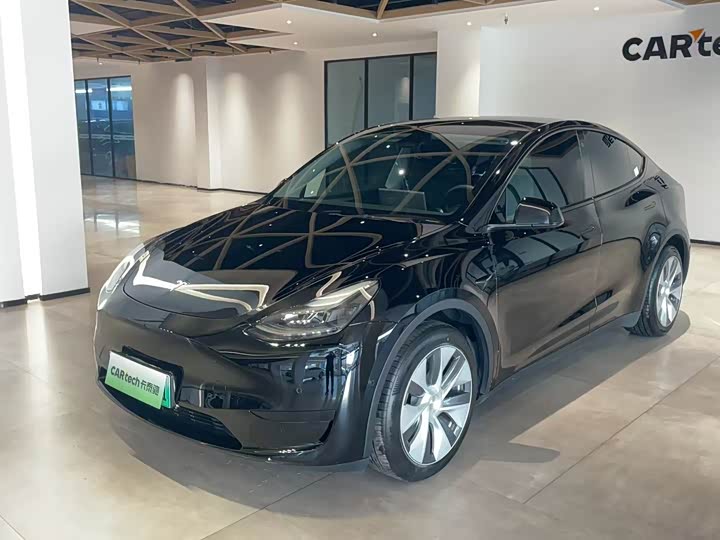 Model Y 2022 rear-wheel drive version
