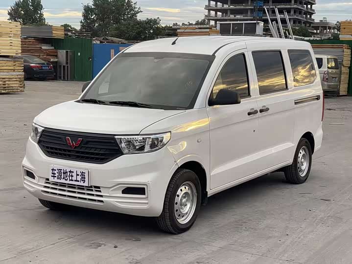Wuling Hongguang V 2022 1.5L Power Steering LAR Edition